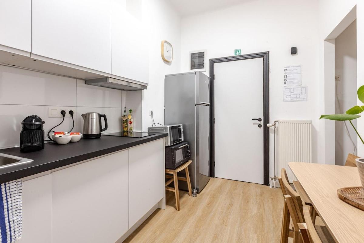 Cosy Appartement Met Tuin In Centrum Antwerpen Gratis Parking Free Parking! Exterior foto